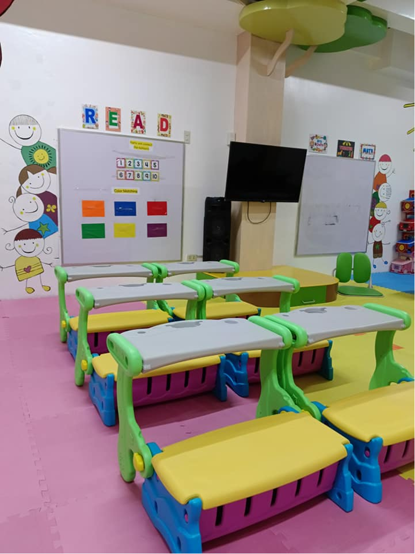 Dummy classroom image 12